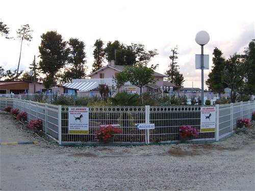 Camping Les Pins - Photo 2