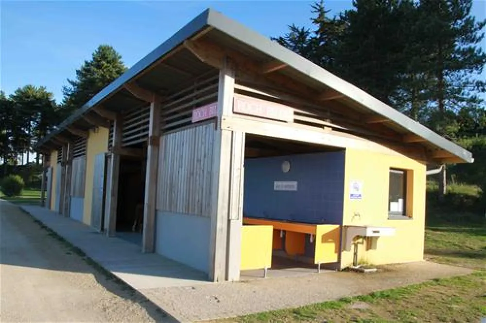 Camping du fond de la Baie