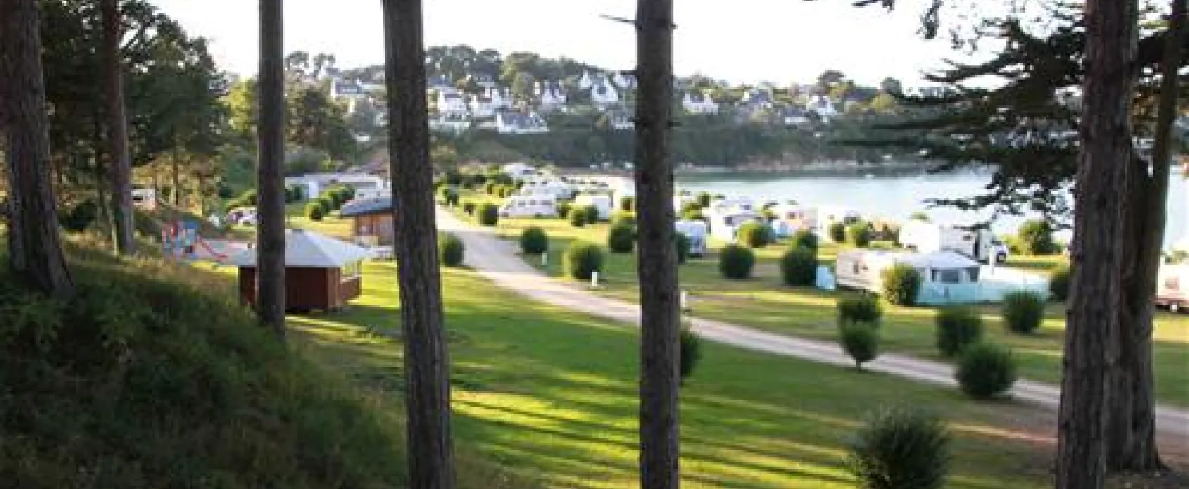 Camping du fond de la Baie