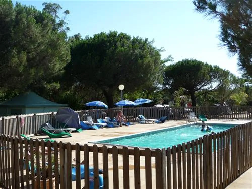 Flower Camping - Mas de Mourgues  