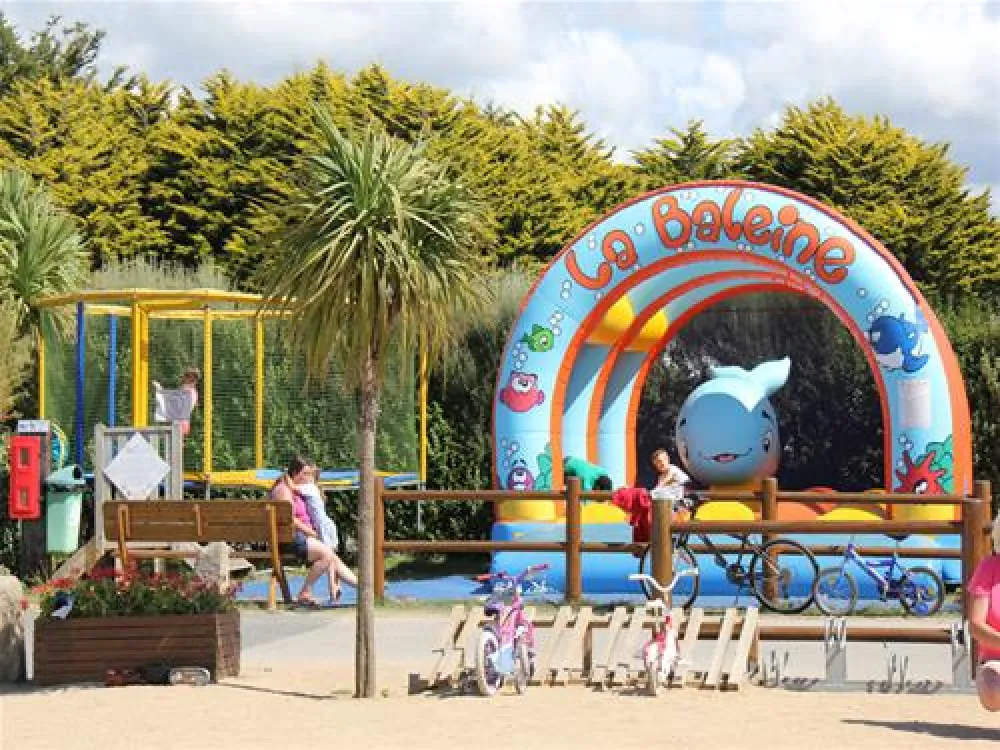 Camping Le Grand Large  