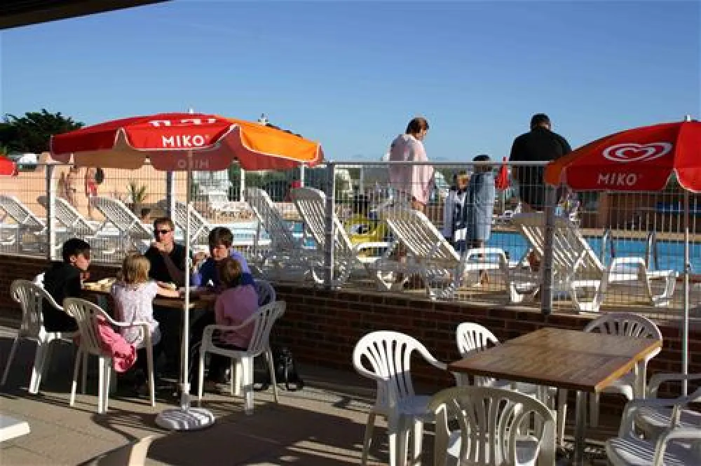 Camping Le Grand Large  