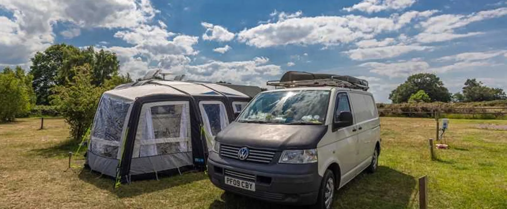 Pinecones Caravan and Camping