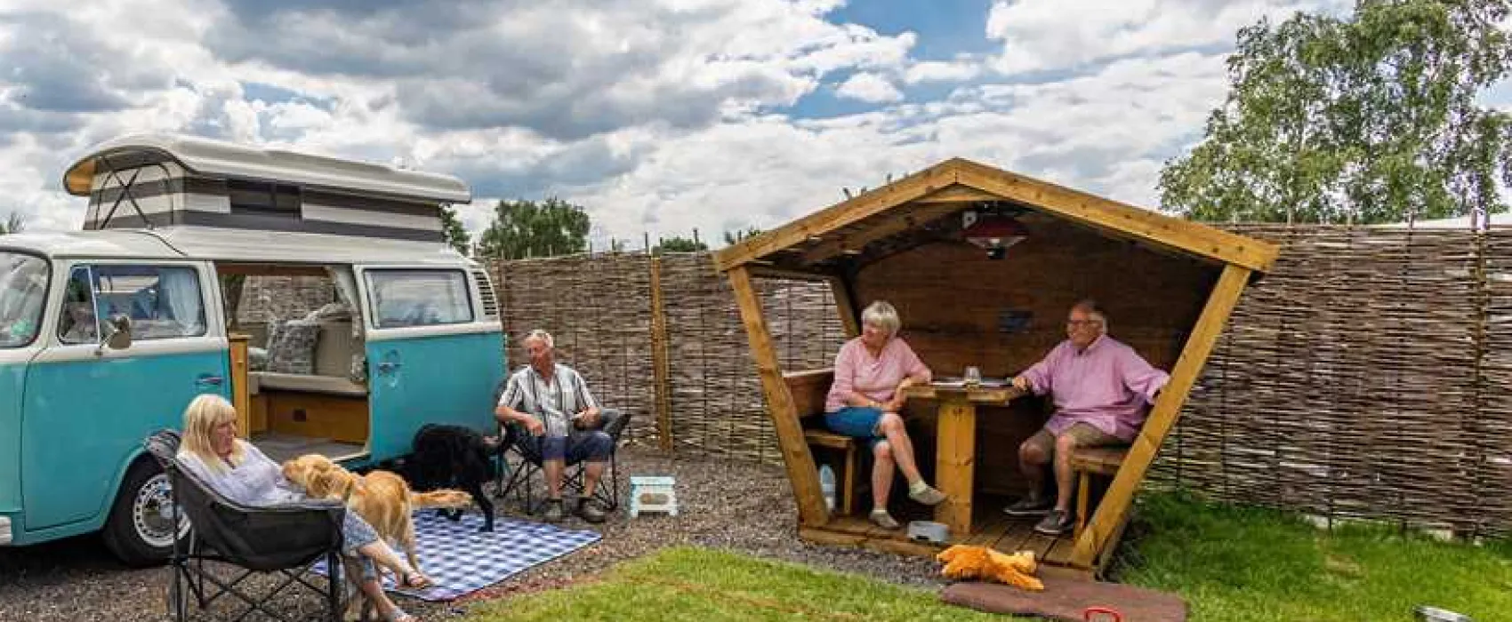 Pinecones Caravan and Camping