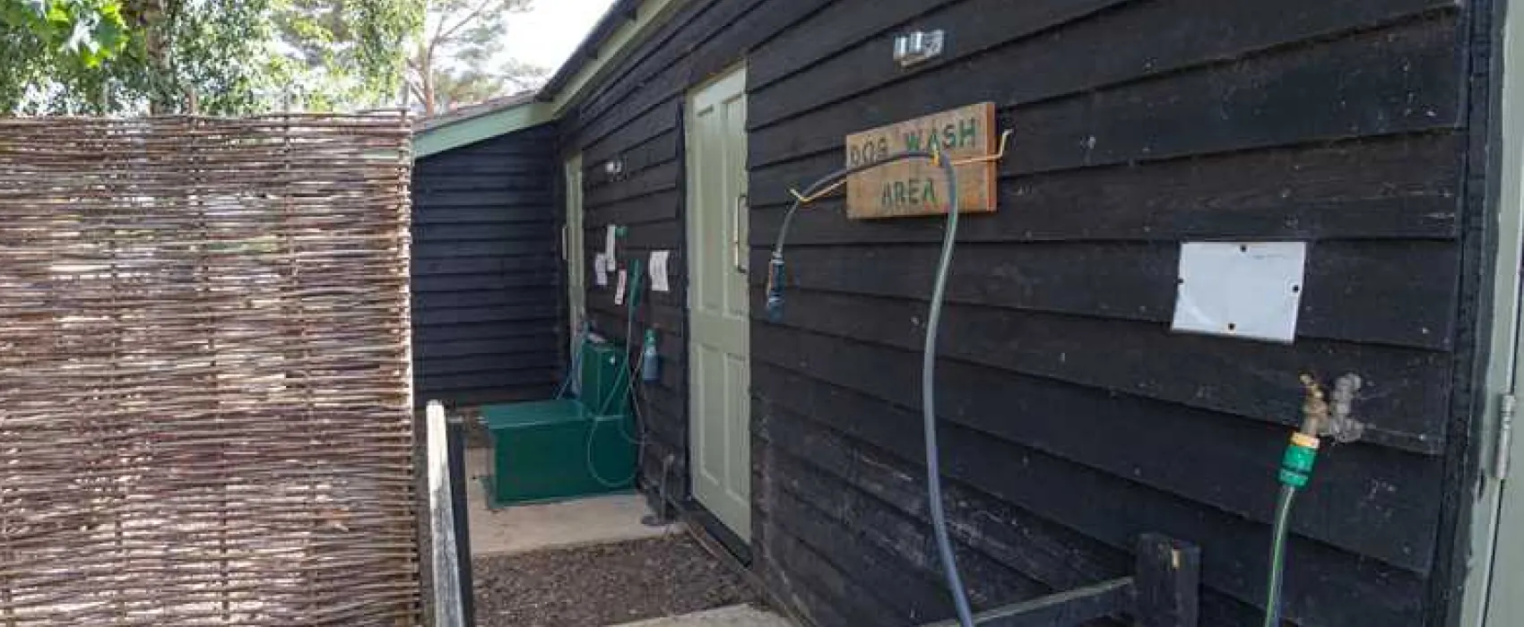 Pinecones Caravan and Camping