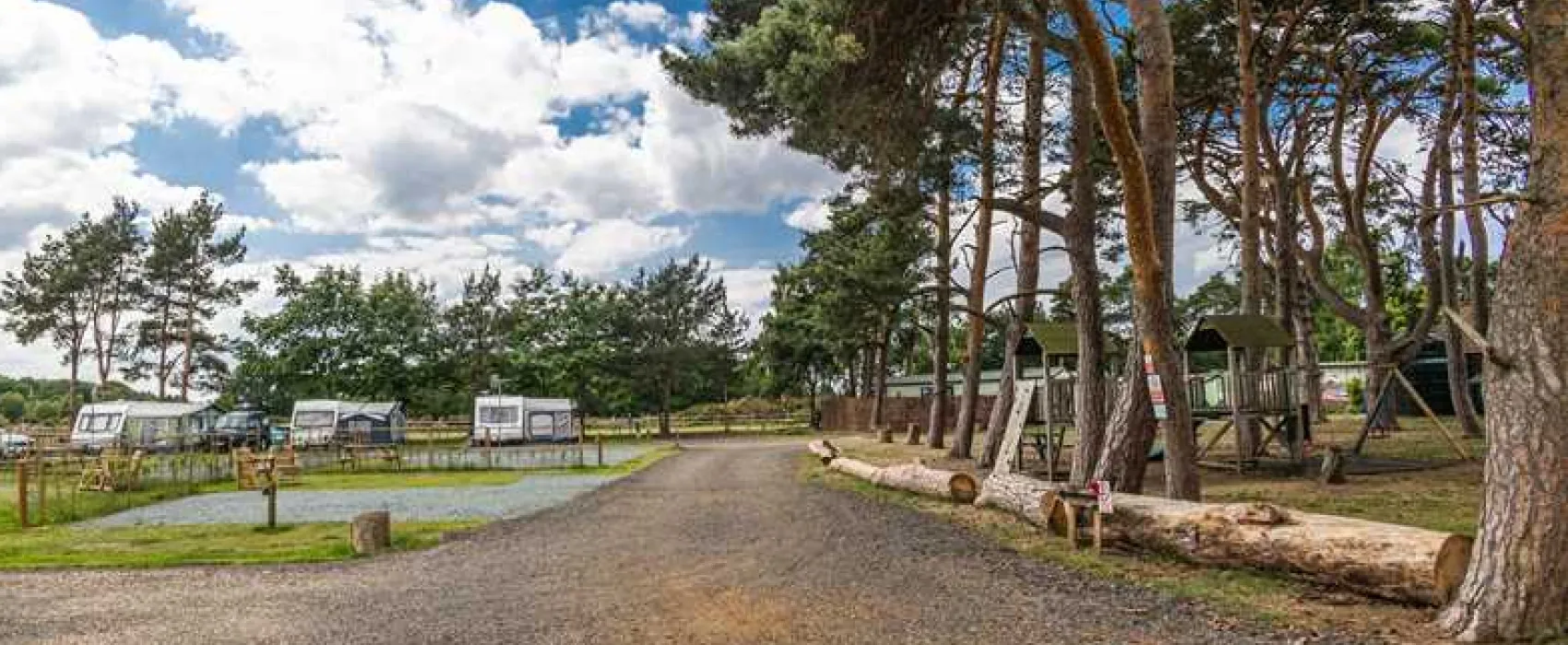 Pinecones Caravan and Camping