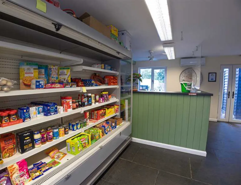 Pinecones Caravan and Camping