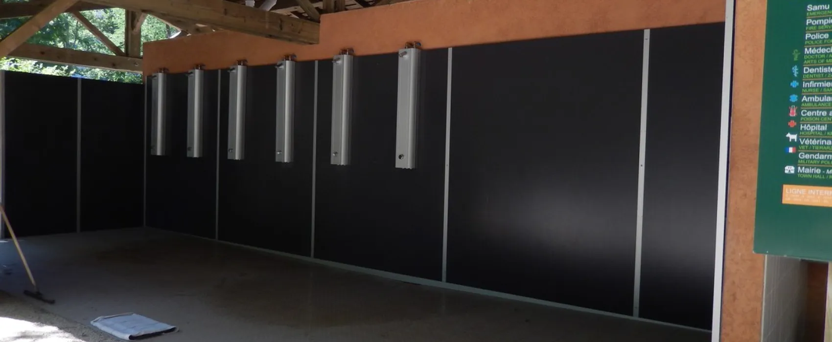 Camping Naturistes La Genese  