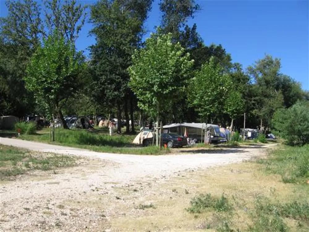 Camping Naturistes La Genese  
