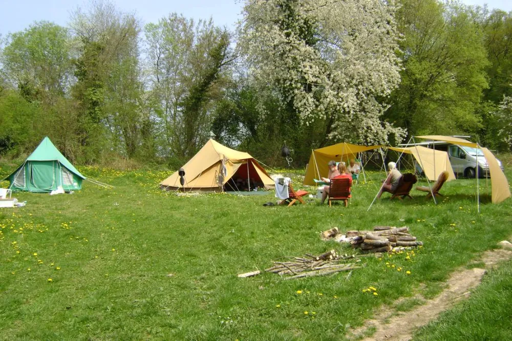 Camping à la ferme Domaine de la Pierre Percée