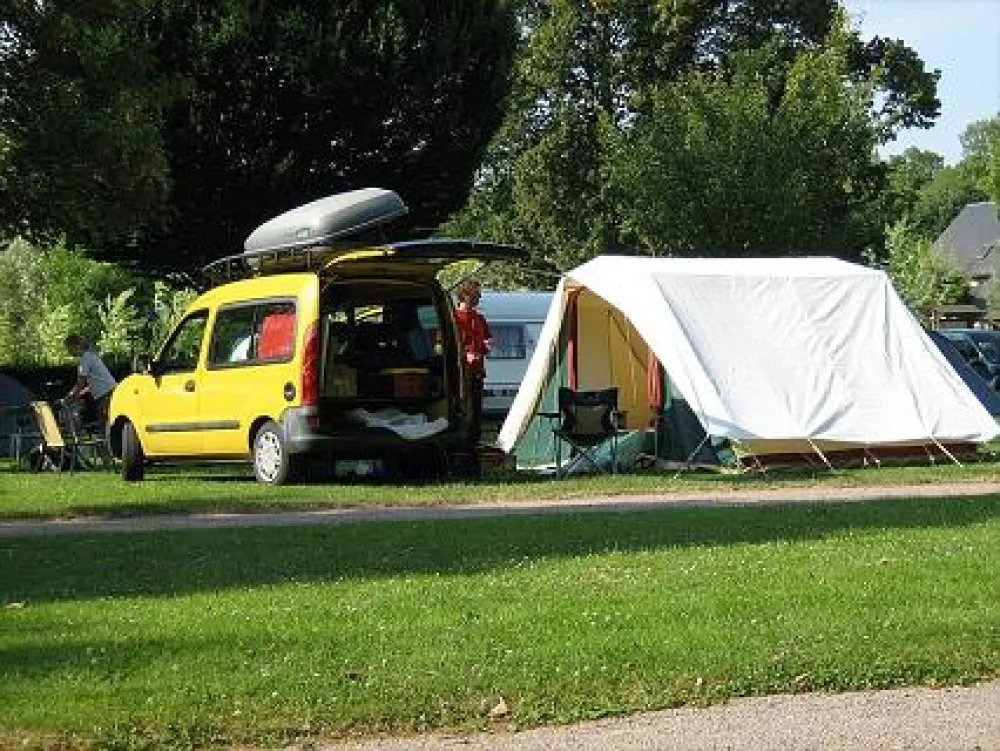 Camping Municipal Chateau Solange Sand