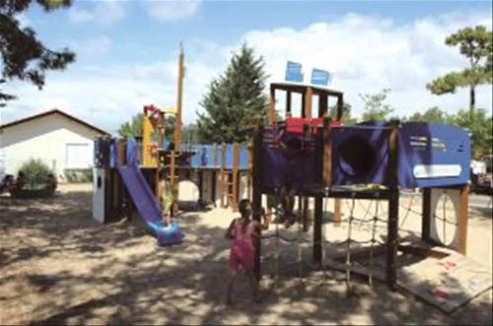 Camping Le Clos des Pins  