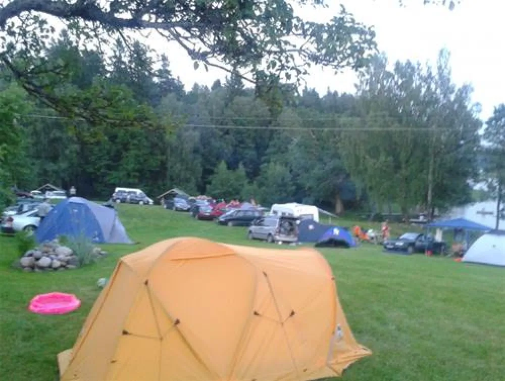 S. Birskaus campsite by the lake Plateliai