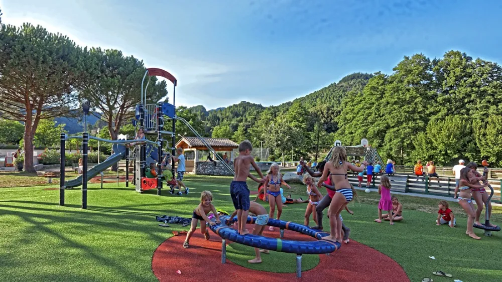 Camping Mas De La Cam  