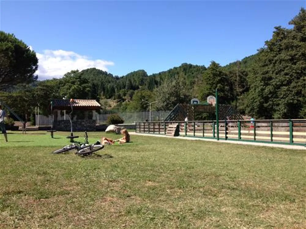 Camping Mas De La Cam  