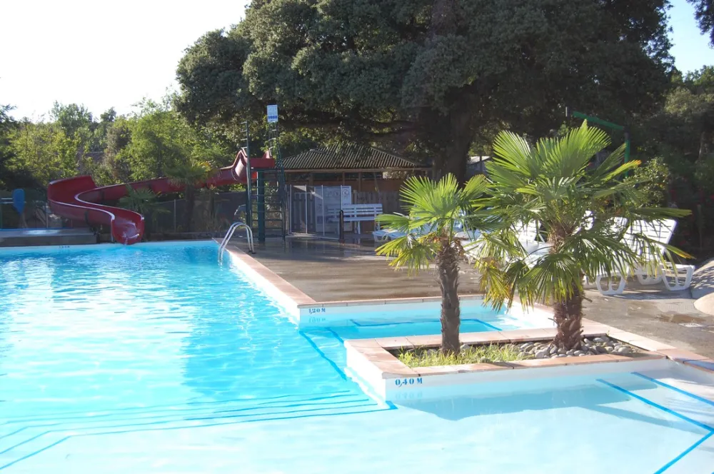 Camping Le Martinet Rouge  