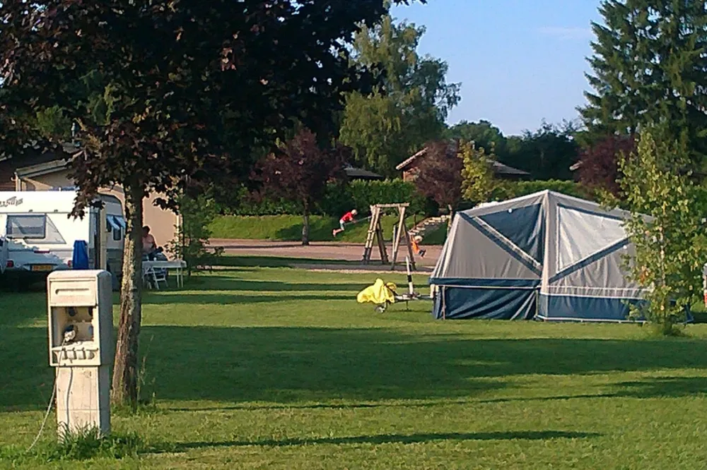 Camping Municipal Les Pres De La Ville  