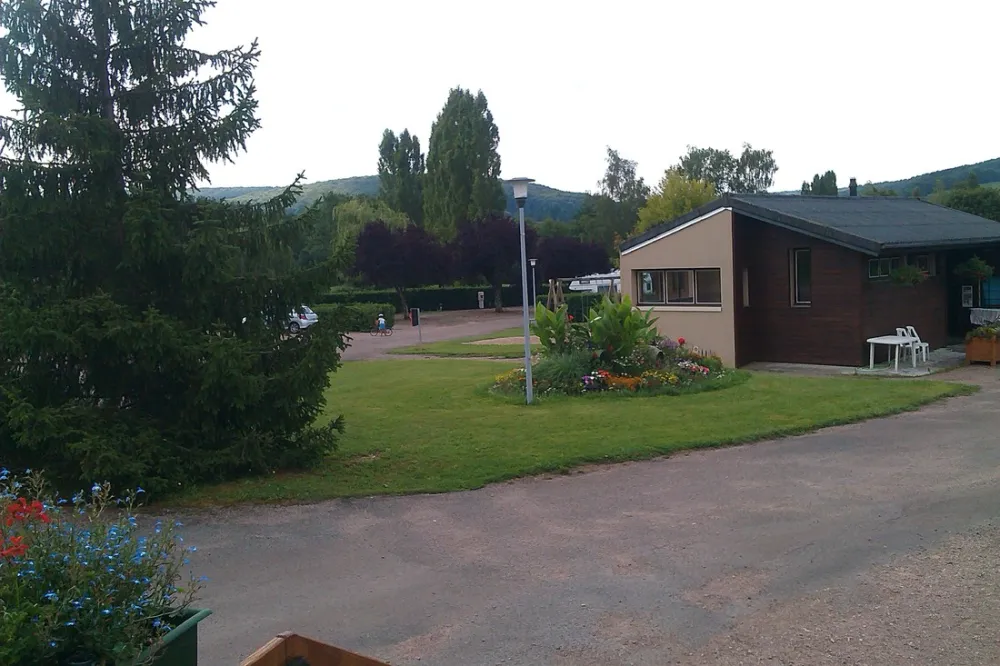Camping Municipal Les Pres De La Ville  