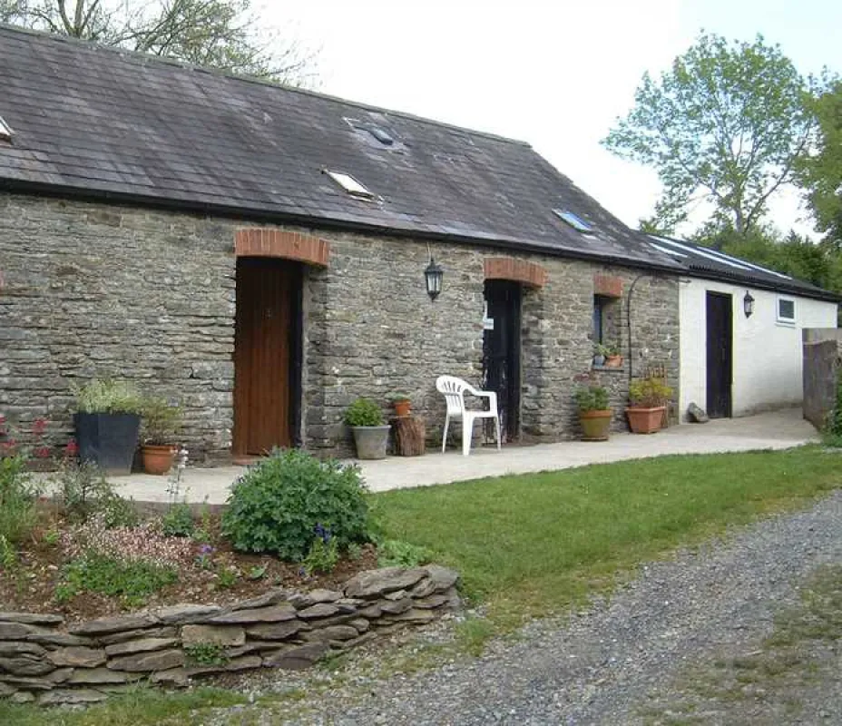 Dolbryn Caravan and Campsite