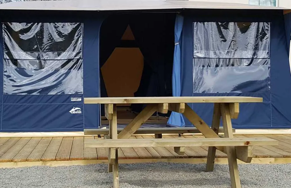 Dolbryn Caravan and Campsite