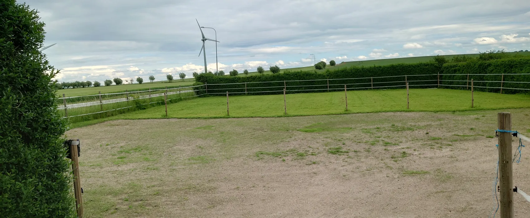 Ställplats den lilla gården