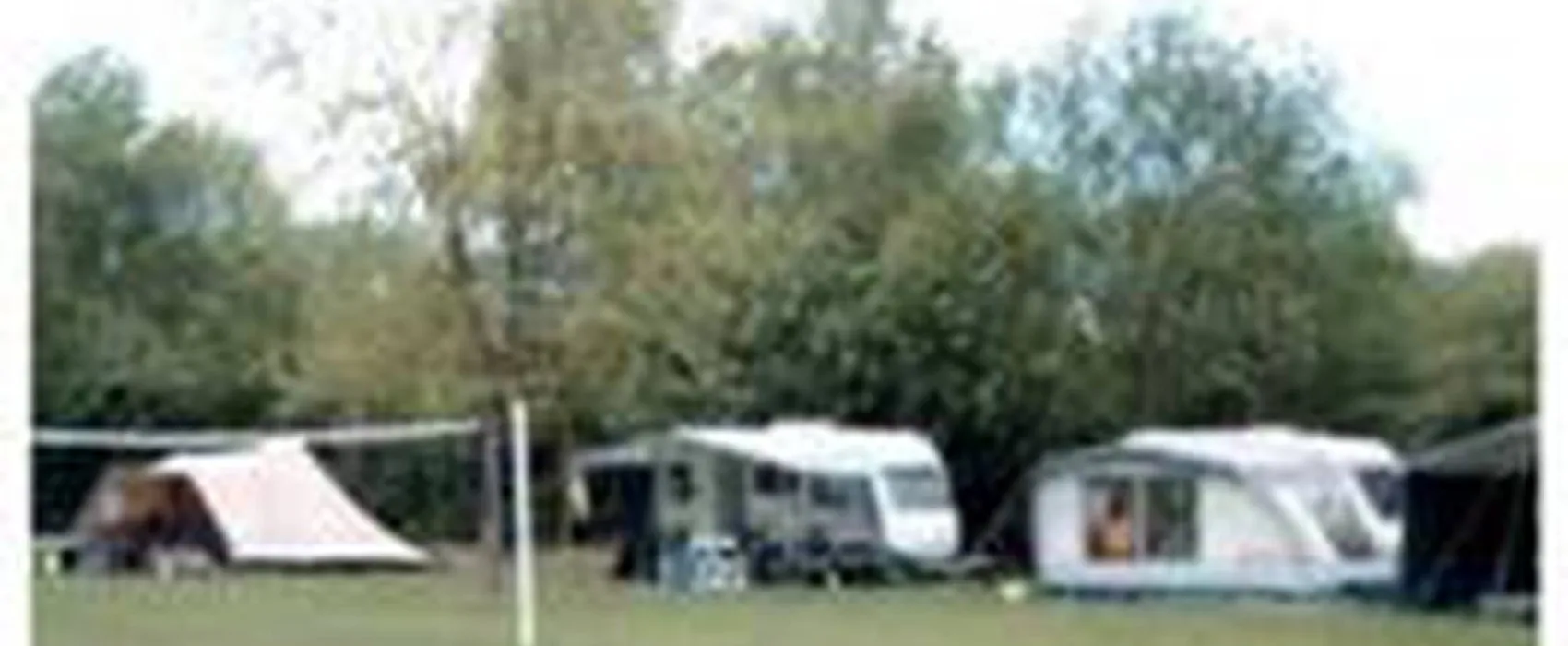 Camping à la Ferme Cernay la Ville
