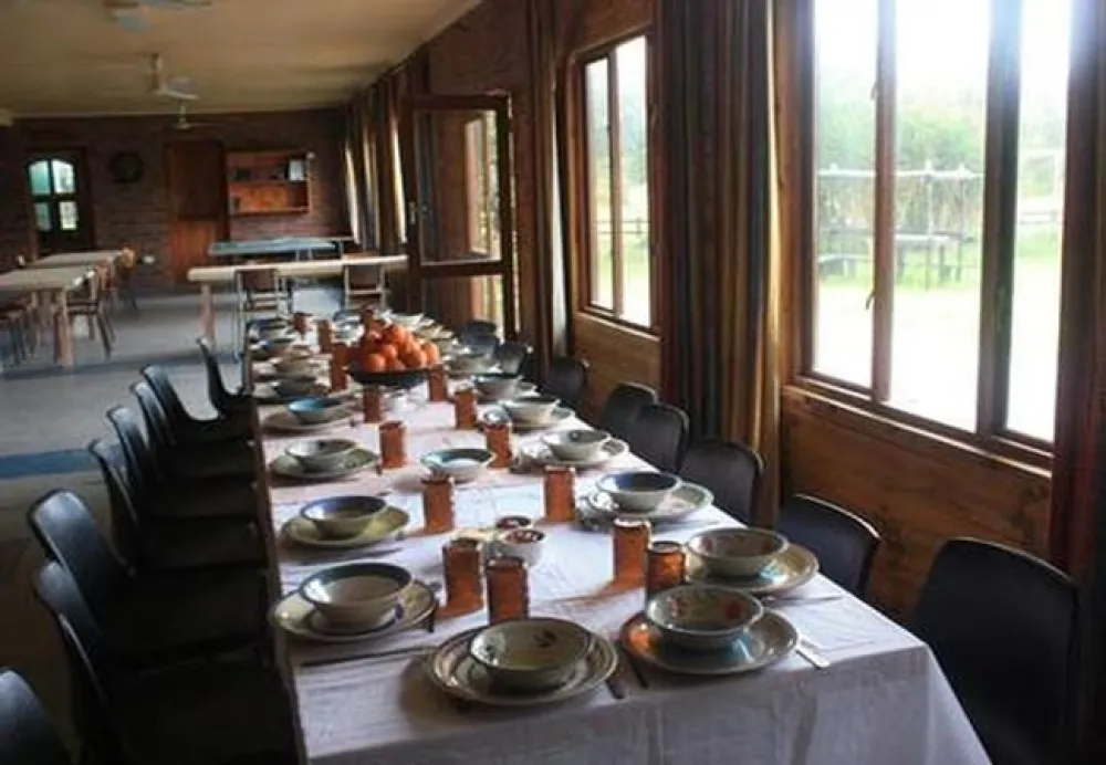 Woody Cape Backpackers and Nature Lodge