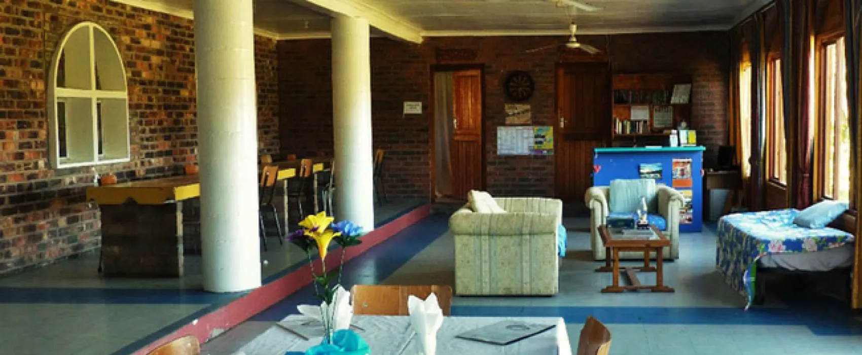 Woody Cape Backpackers and Nature Lodge