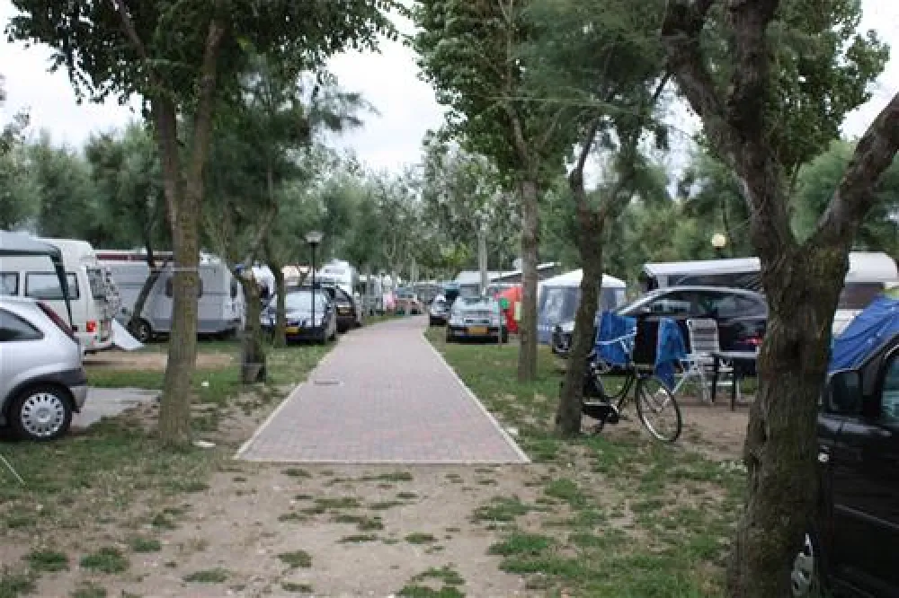Camping Oasi