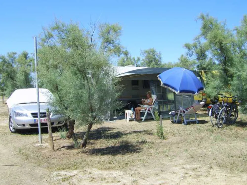 Camping Club Des Roquilles  