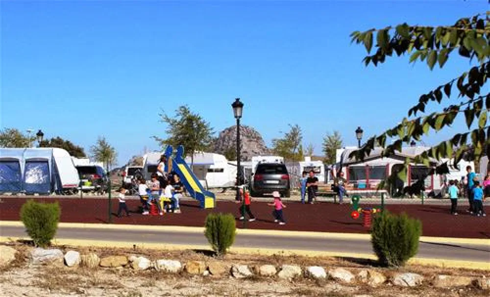 Camping Pueblo Blanco