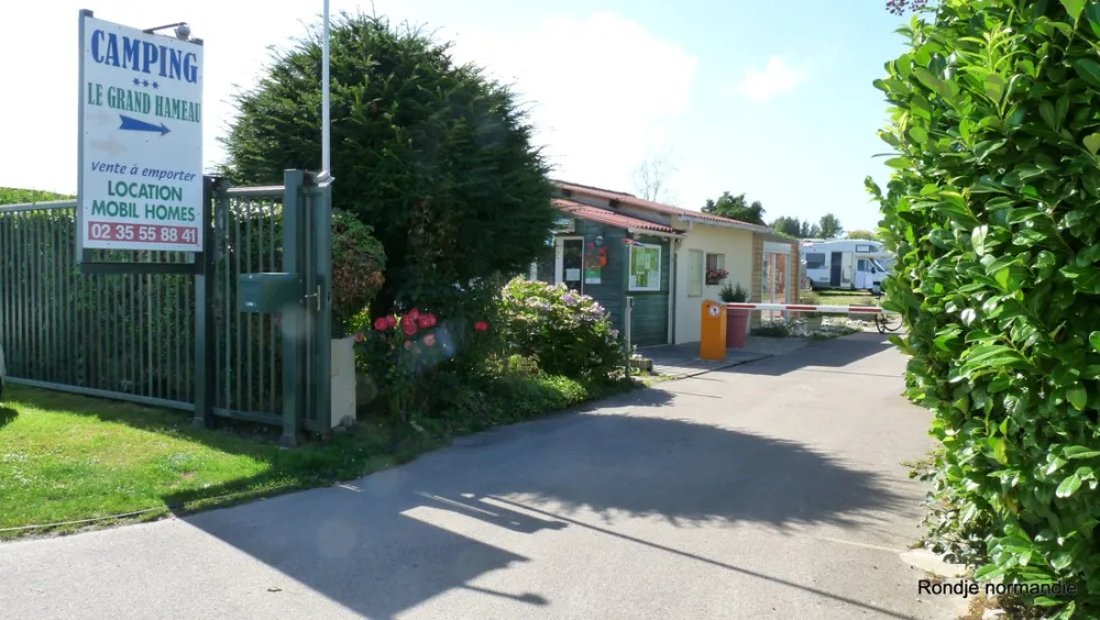 Camping Le Grand Hameau