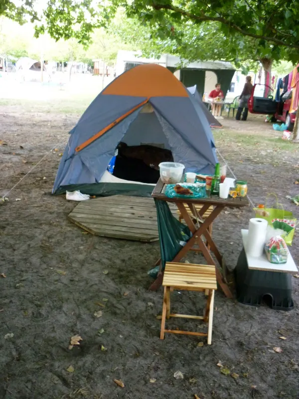 Camping Le Pot De Resine