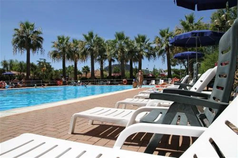 Campeggio La Mantinera