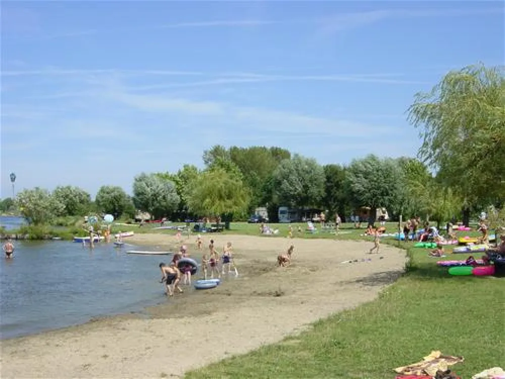 Camping De Oosterdriessen