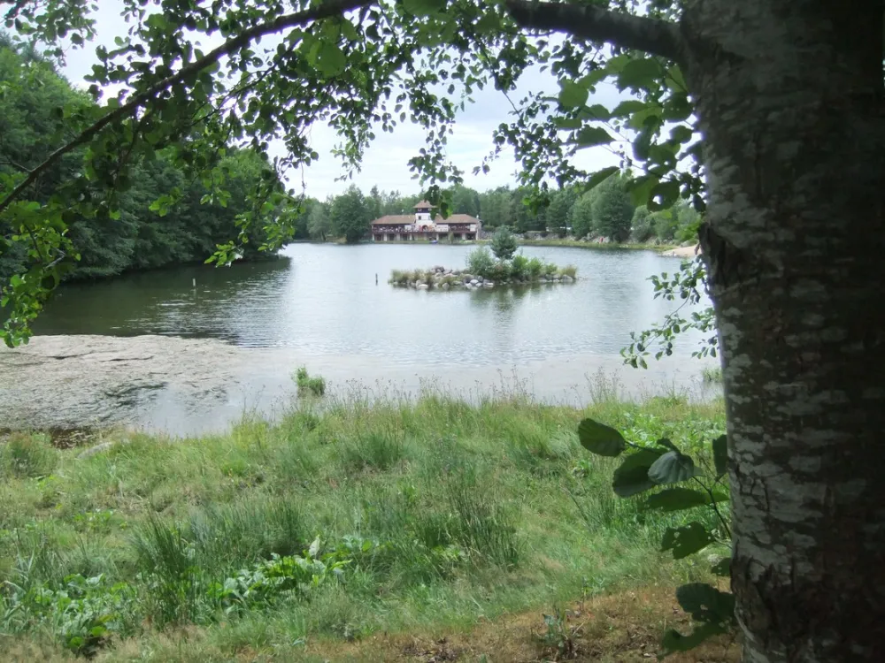 Camping Domaine des Messires  