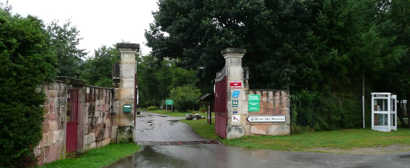 Camping Domaine des Messires  