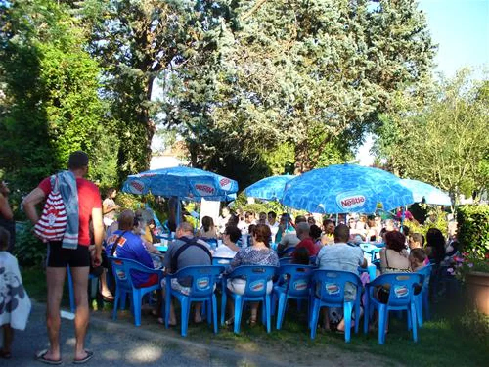 Parc Camping Les Acacias  