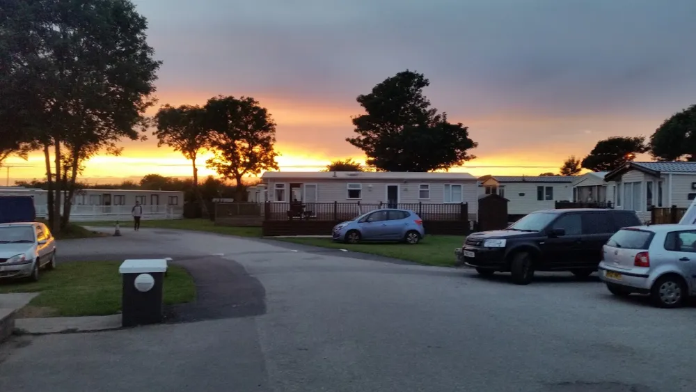 Riverside Holiday Park