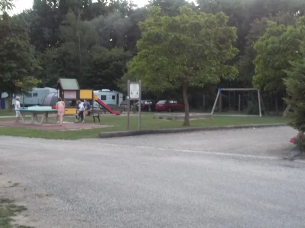 Camping Les Mouettes  