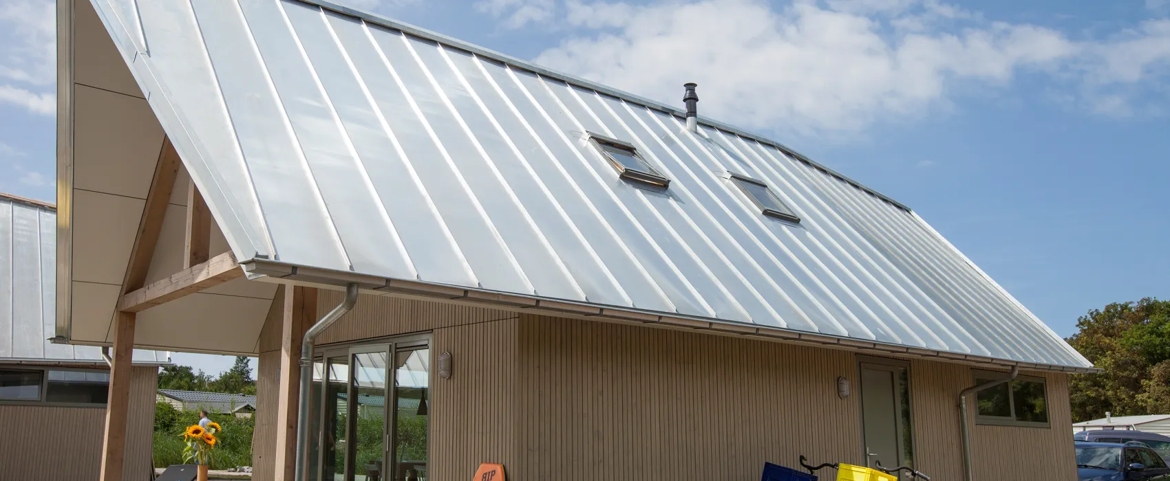 Aan Noordzee camping en vakantiehuizen