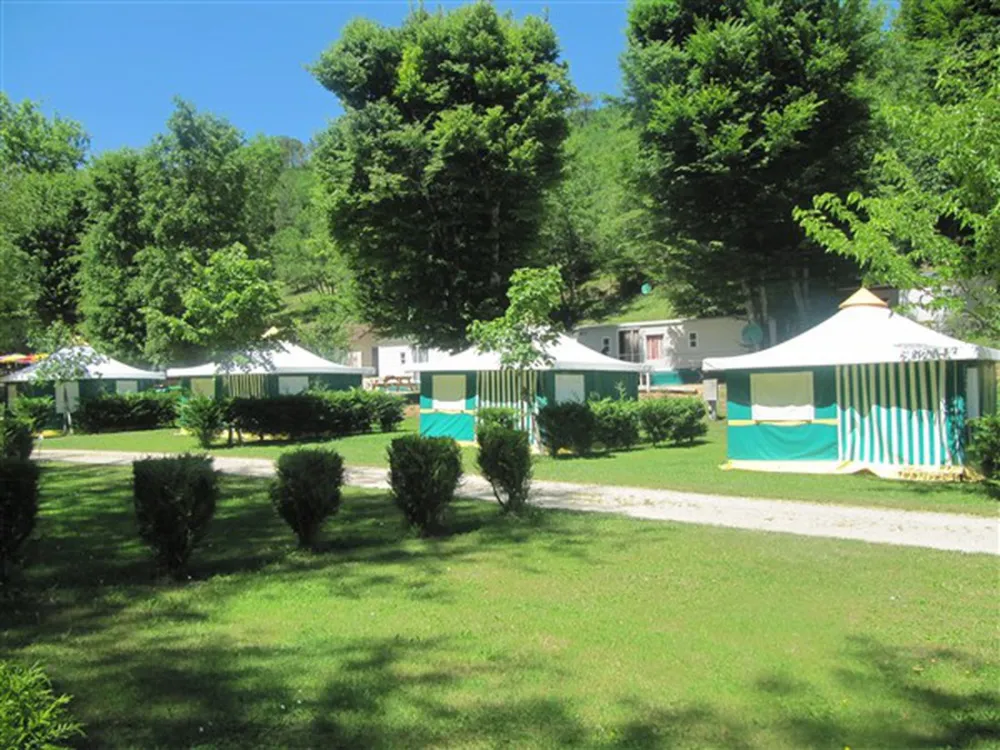 Camping le Roc De Lavandre