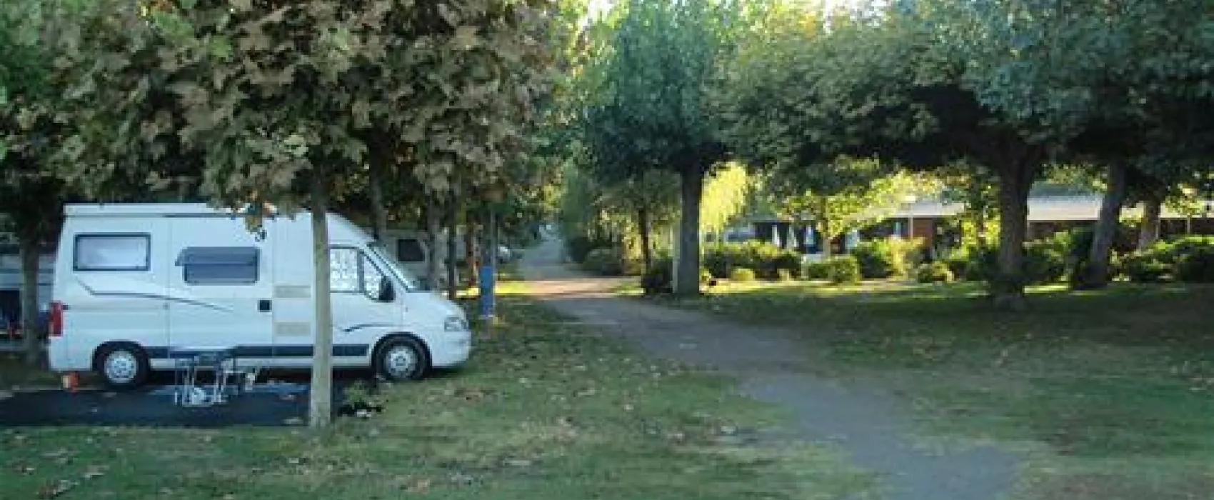 Blu International Camping Club