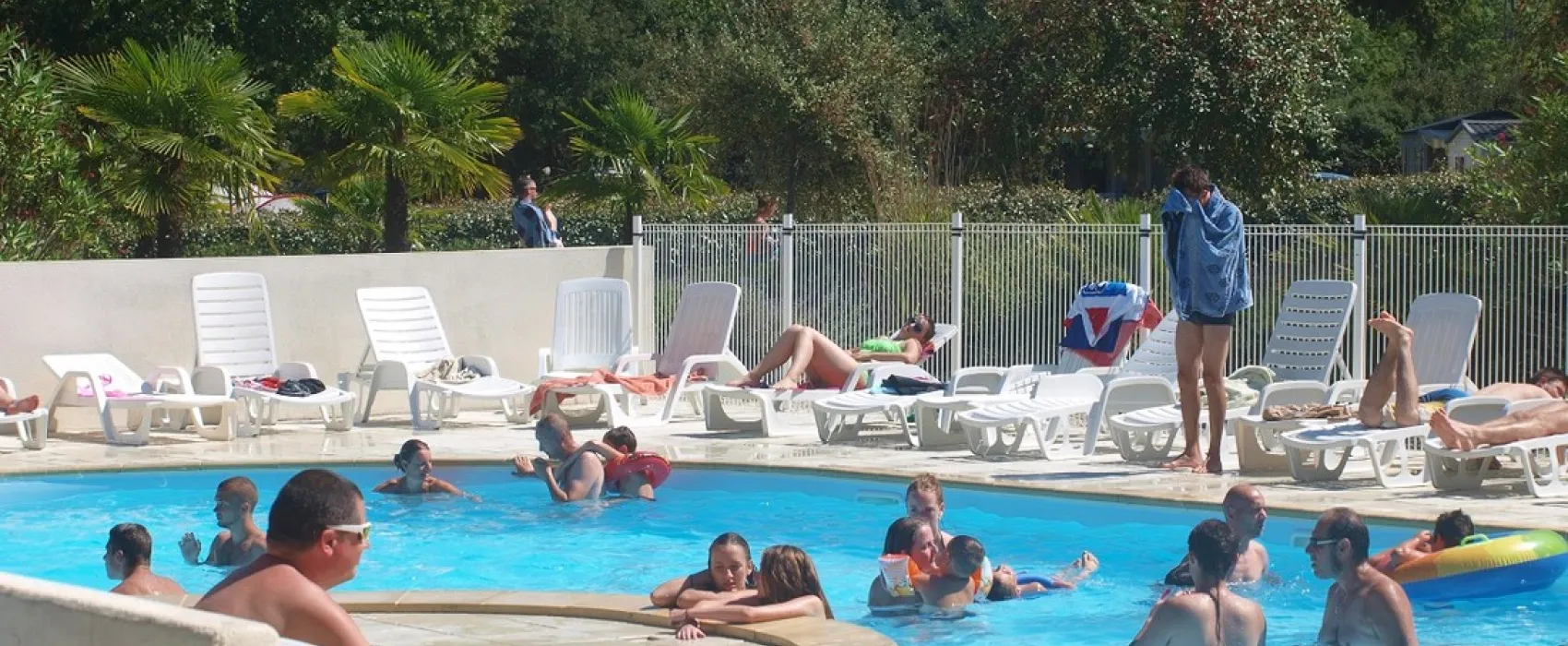 Flower camping - La Cailletiere