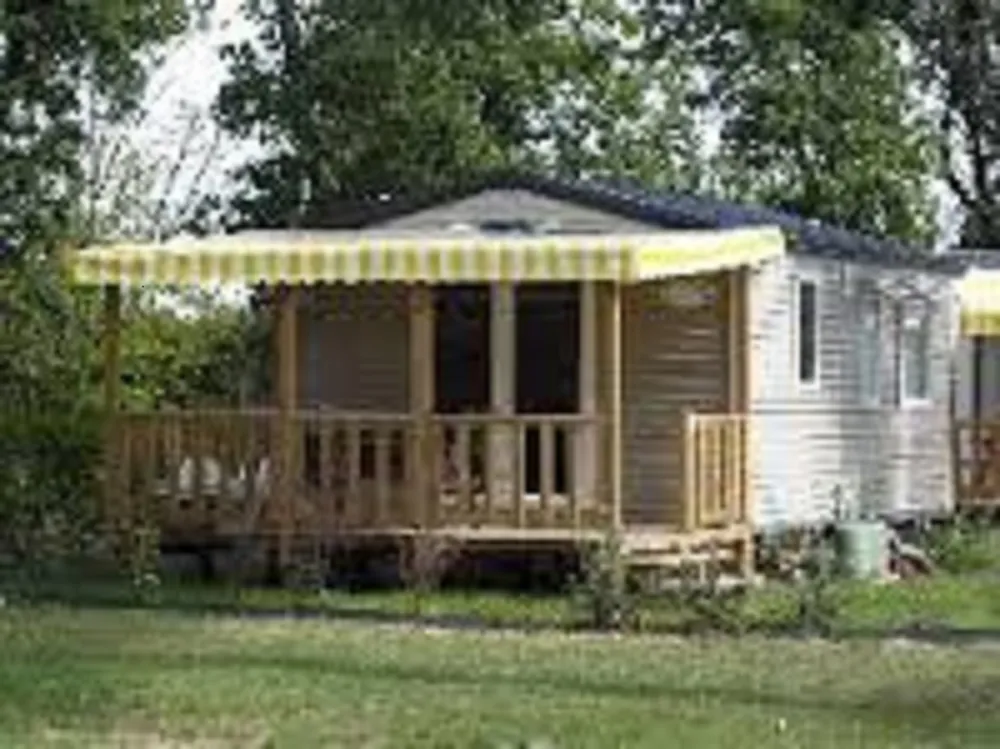 Flower camping - La Cailletiere