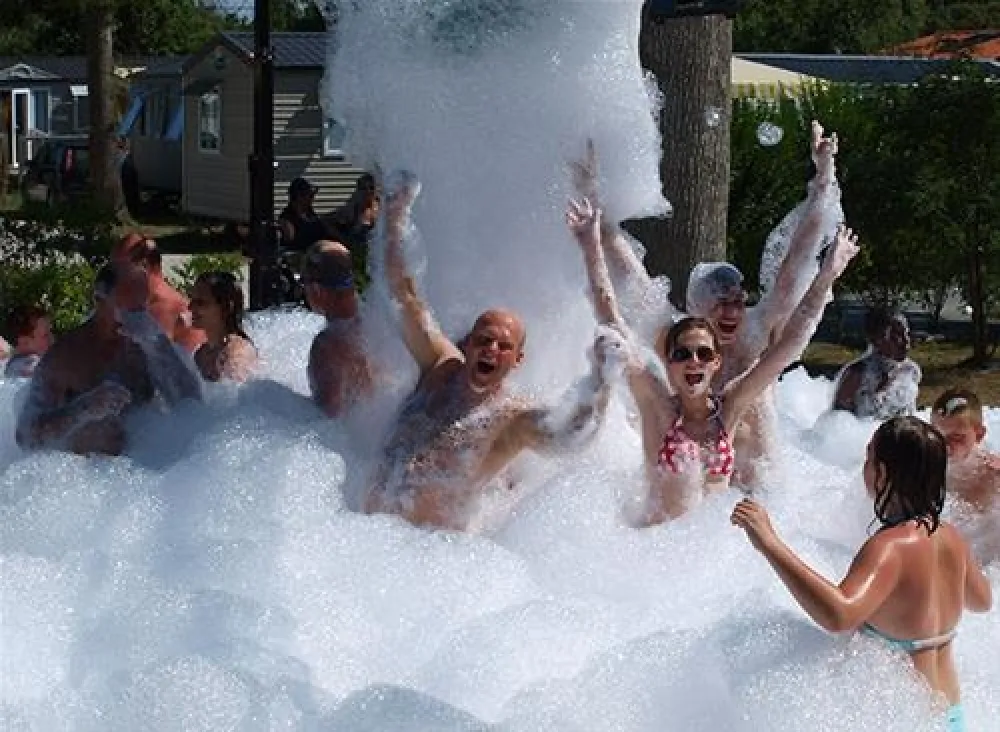 Flower camping - La Cailletiere