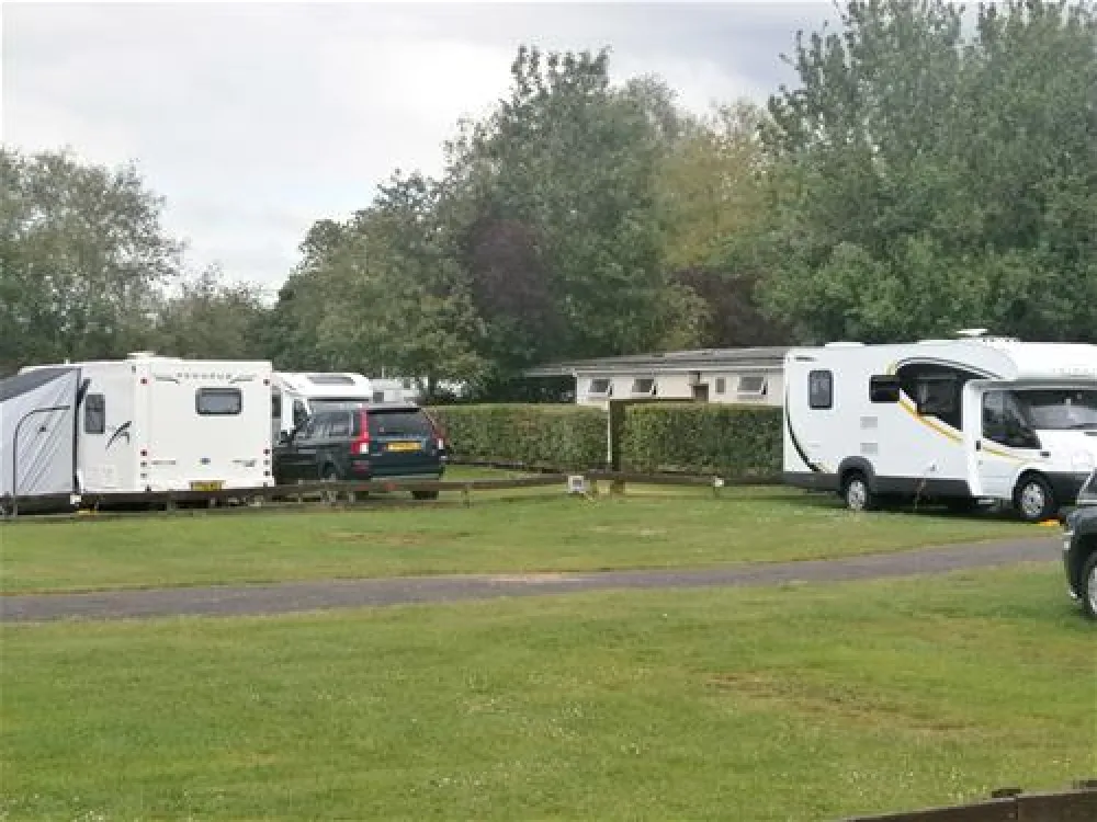 Oxford Camping and Caravanning Club Site