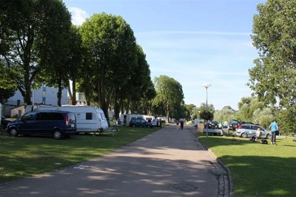 Terrain de Camping Municipal de Metz-Plage