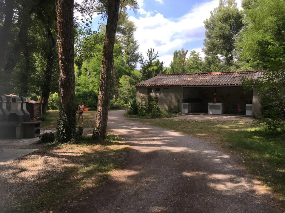 Au Tylo Soleil anciennement L’Eau Vive