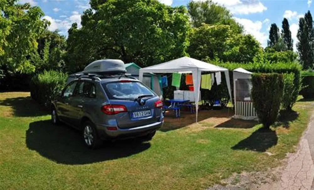Camping Village Parisien  